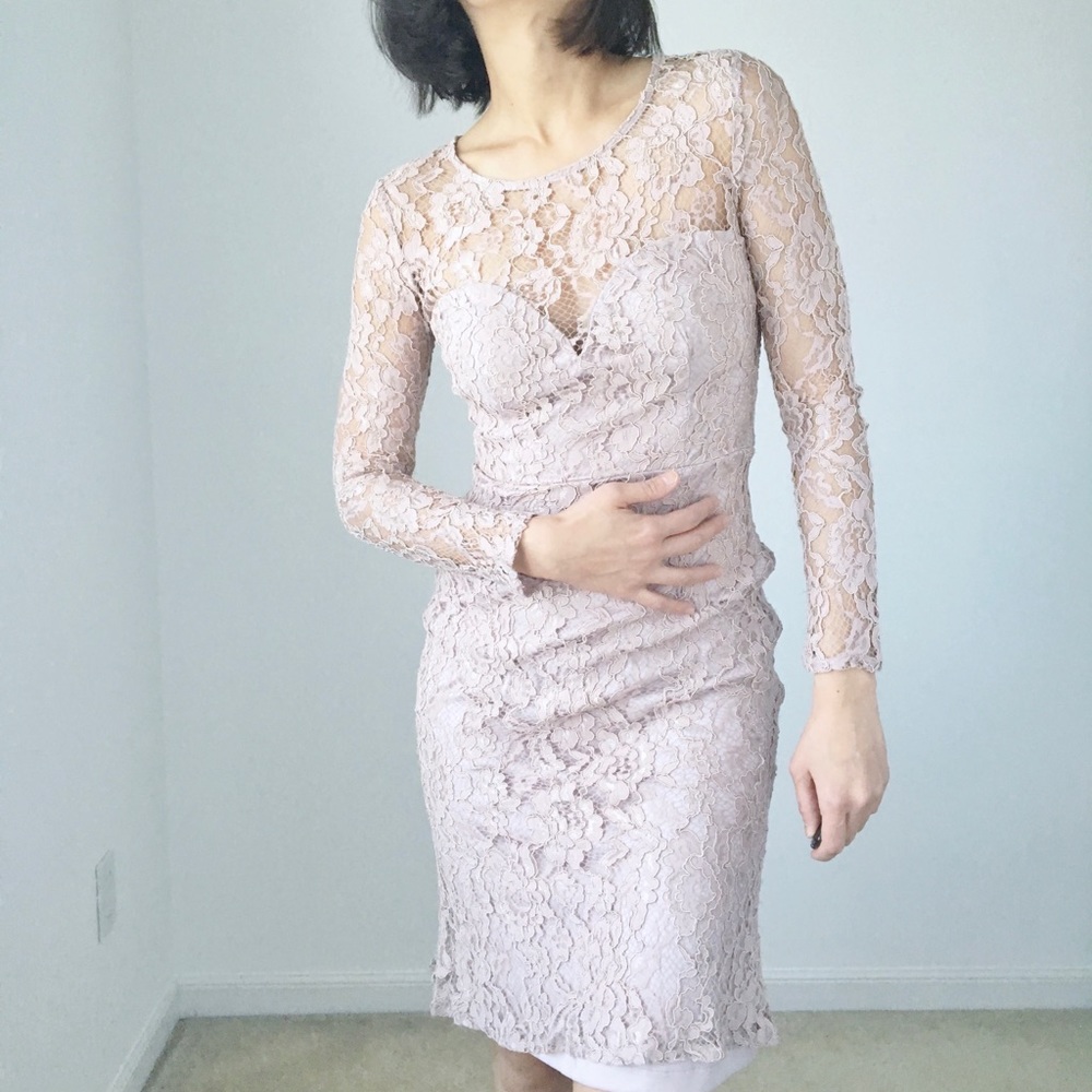 Carissa sweetheart body hugging lace dress - Picture 7 of 7